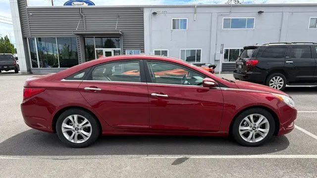 2011 Hyundai SONATA SE