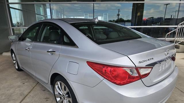 2013 Hyundai SONATA SE