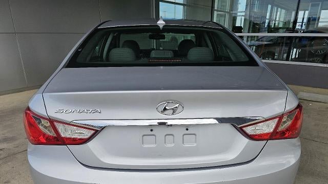 2013 Hyundai SONATA SE