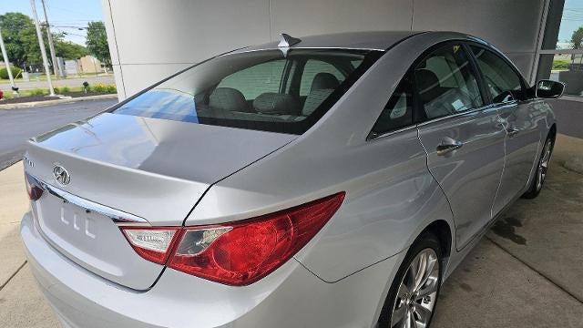 2013 Hyundai SONATA SE