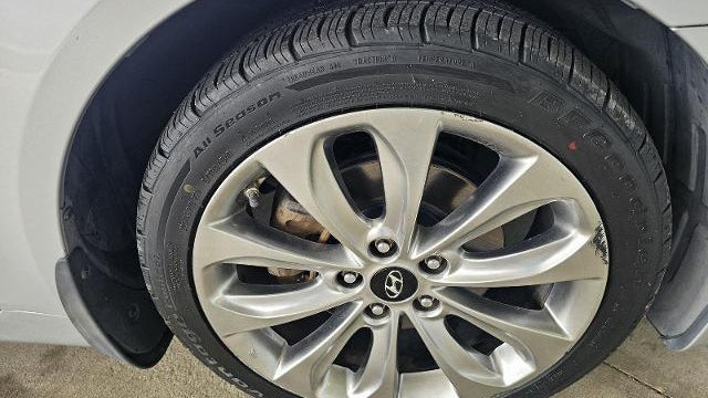 2013 Hyundai SONATA SE