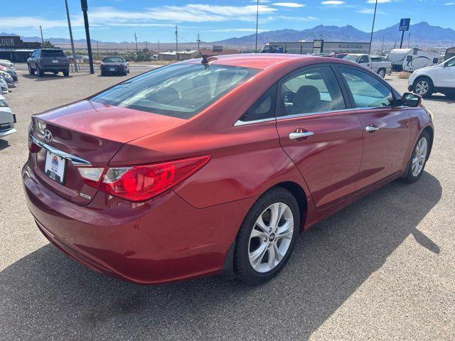 2013 Hyundai Sonata - $9,888