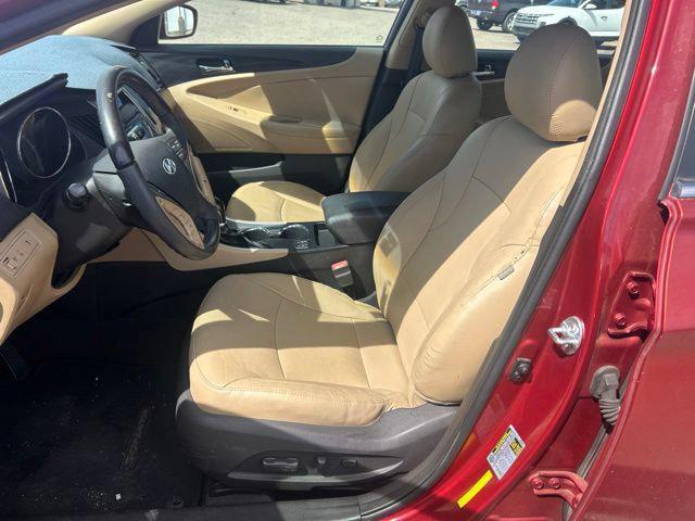 2013 Hyundai Sonata - $9,888