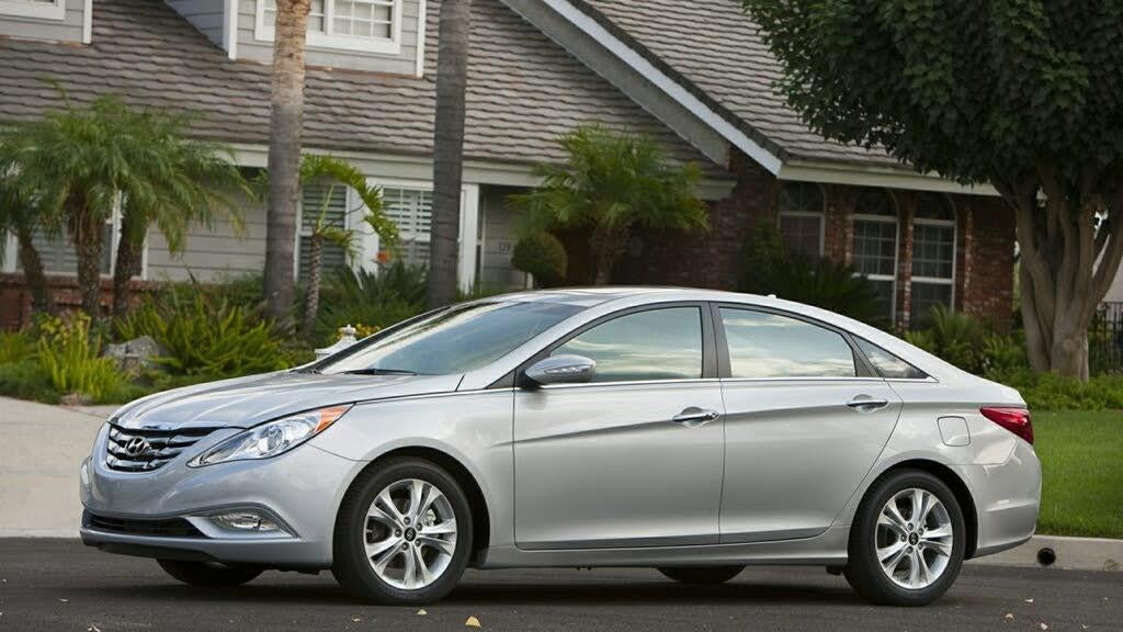 Preowned 2013 Hyundai SONATA SE for Sale