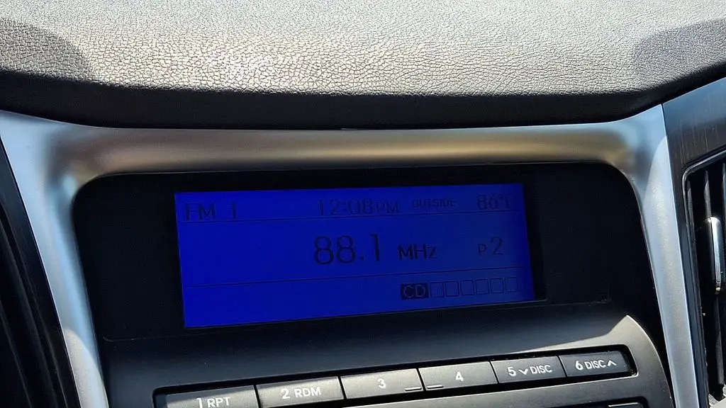 2011 Hyundai SONATA SE