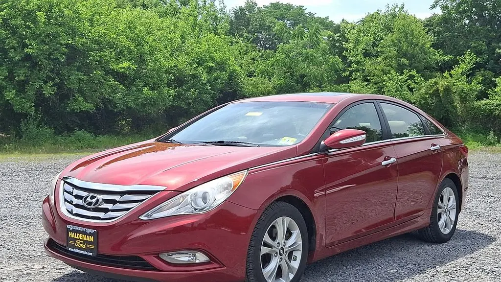 2011 Hyundai SONATA SE