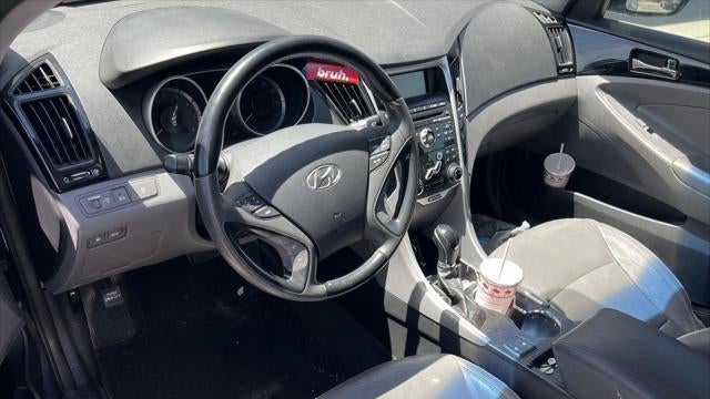 2011 Hyundai SONATA Limited