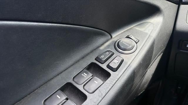 2013 Hyundai SONATA Limited