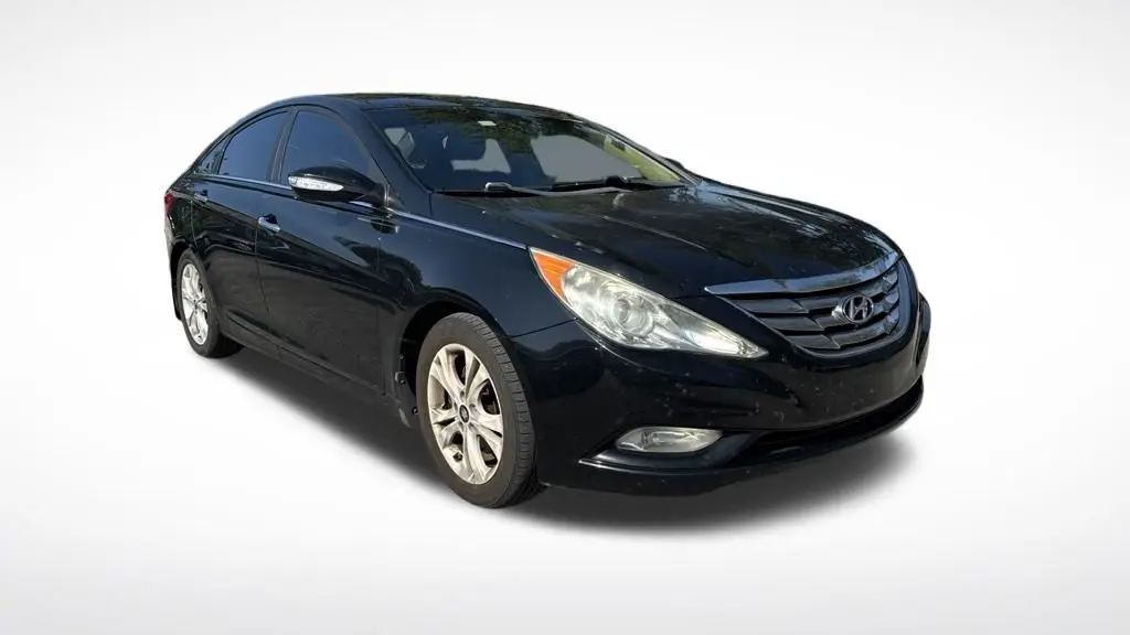 2013 Hyundai SONATA SE