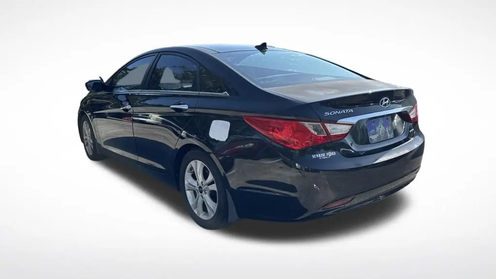 2013 Hyundai SONATA SE