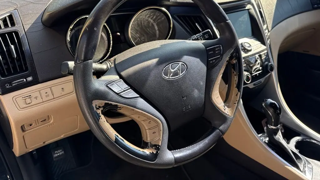 2013 Hyundai SONATA SE