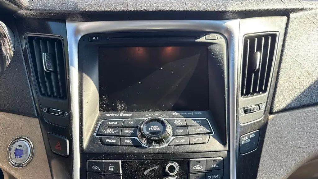 2013 Hyundai SONATA SE