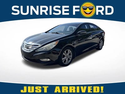 Photo of a 2013 Hyundai Sonata SE 4DR Sedan for sale