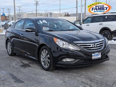 Photo of a 2014 Hyundai Sonata Limited 4DR Sedan for sale
