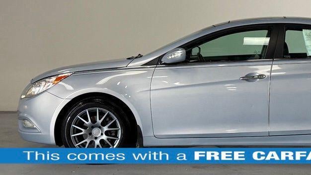 2012 Hyundai SONATA Limited