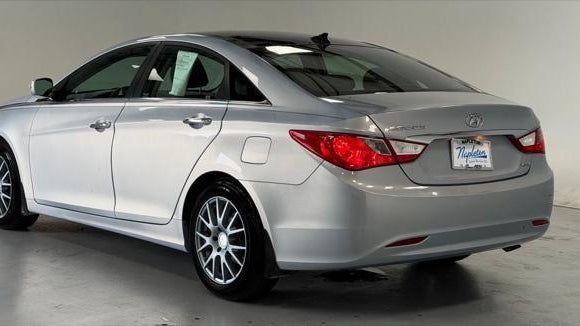 2012 Hyundai SONATA Limited