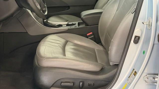 2012 Hyundai SONATA Limited