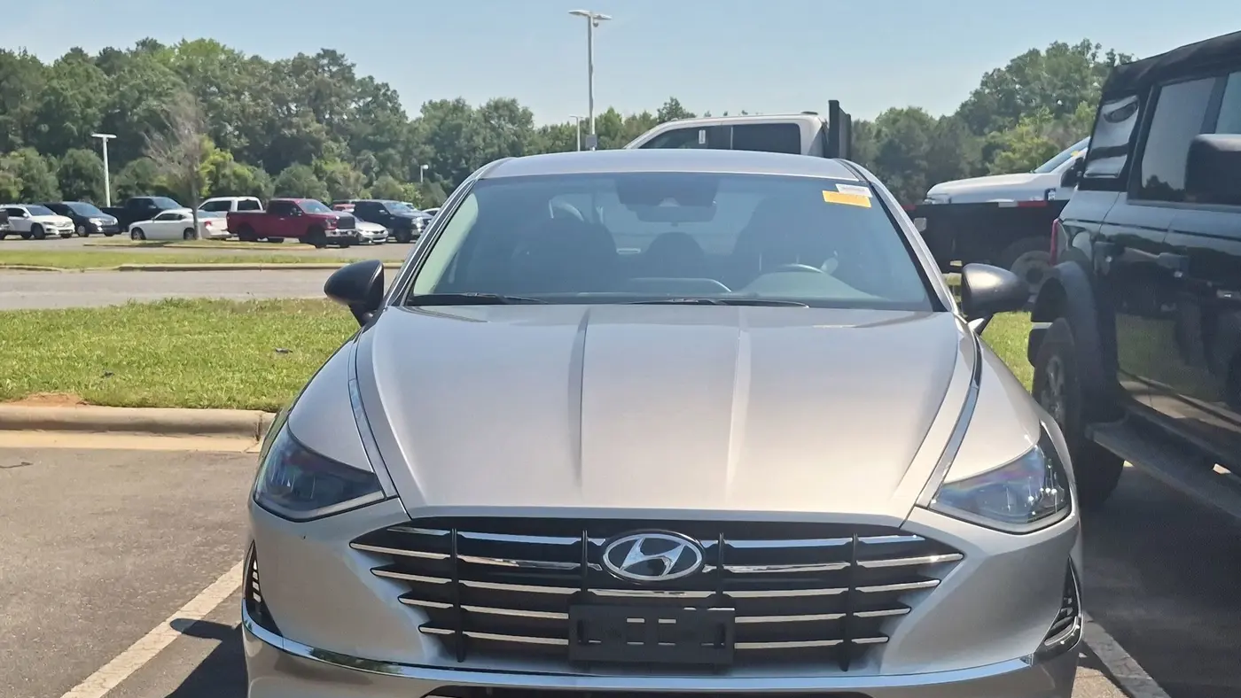 2021 Hyundai SONATA SE