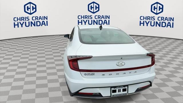 2021 Hyundai SONATA SE