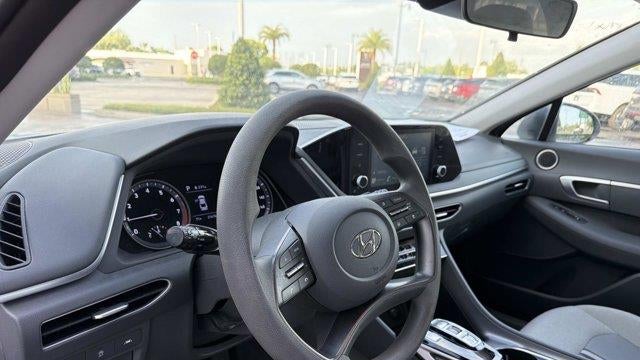 2021 Hyundai SONATA SE