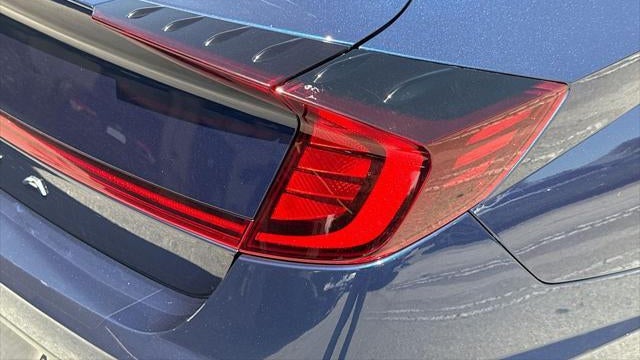 2022 Hyundai SONATA SE