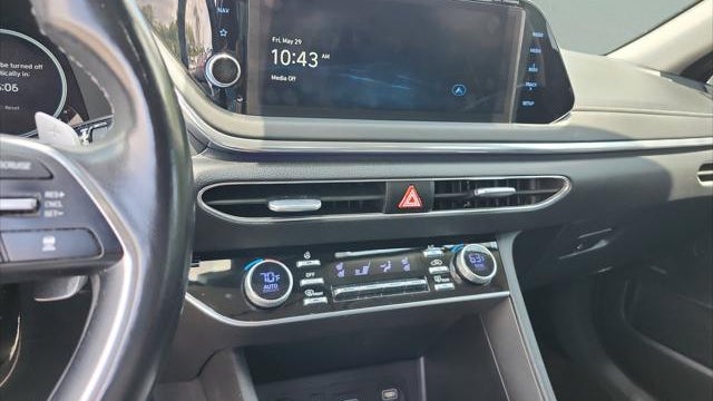 2021 Hyundai SONATA Limited