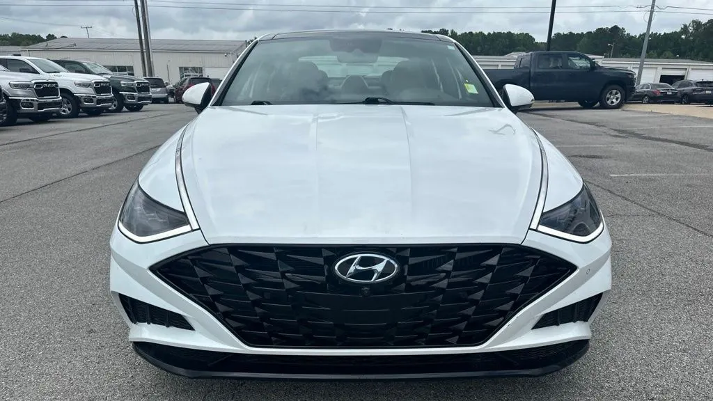 2021 Hyundai SONATA Limited