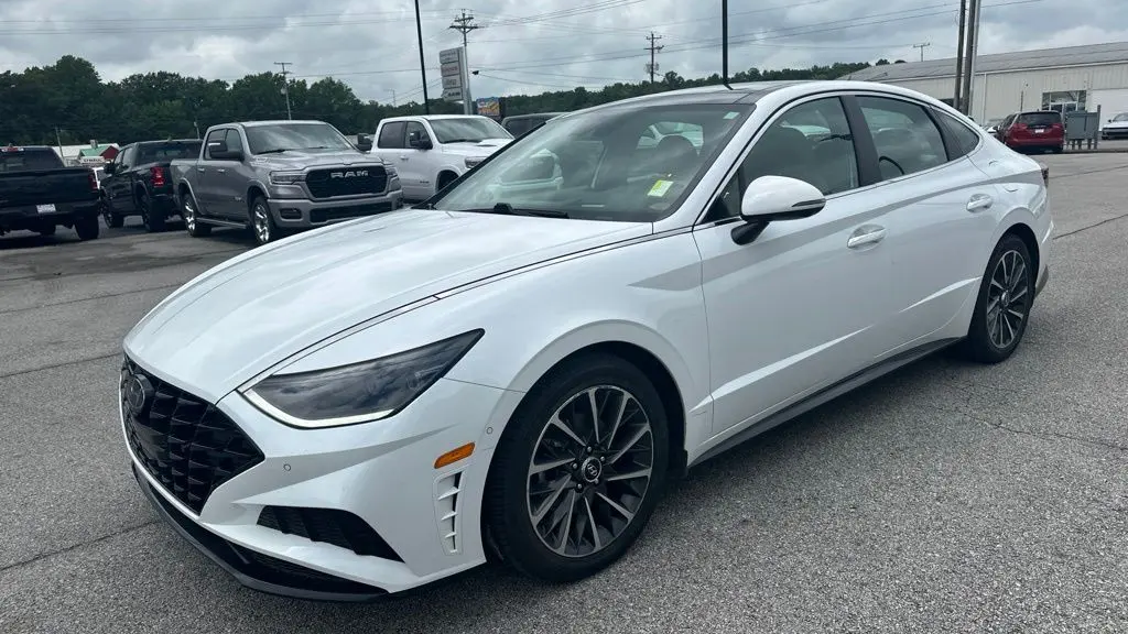 2021 Hyundai SONATA Limited