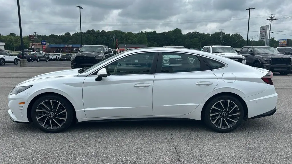 2021 Hyundai SONATA Limited