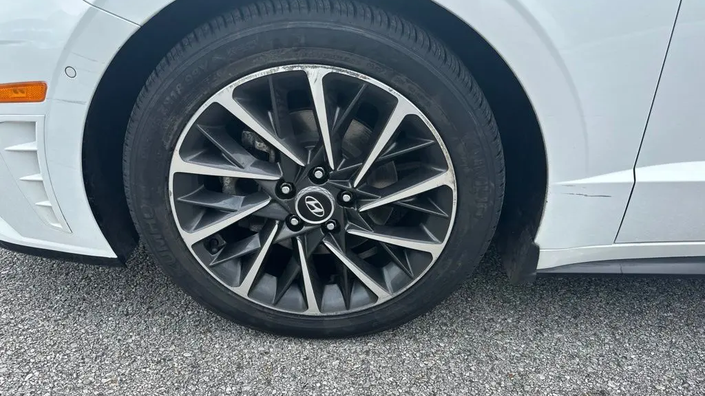 2021 Hyundai SONATA Limited