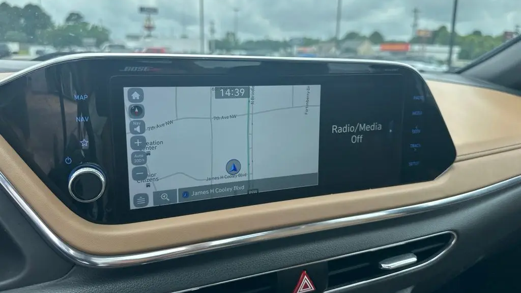2021 Hyundai SONATA Limited