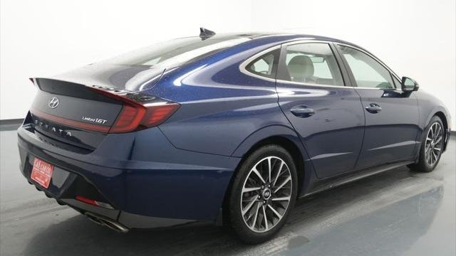 2022 Hyundai SONATA Limited