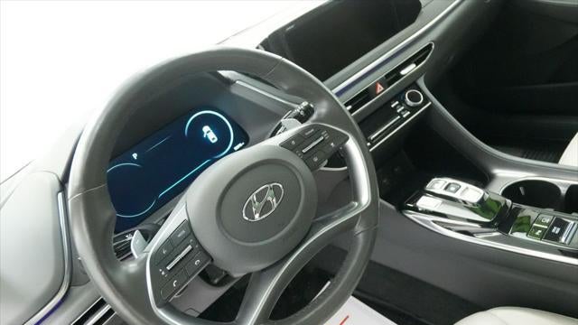 2022 Hyundai SONATA Limited