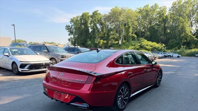 2020 Hyundai SONATA Limited