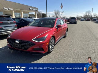 2021 Hyundai SONATA with Calypso Red Exterior