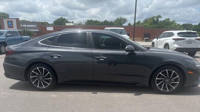 2021 Hyundai SONATA Limited