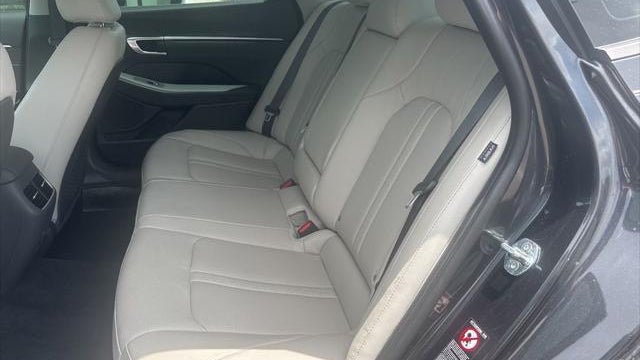 2021 Hyundai SONATA Limited