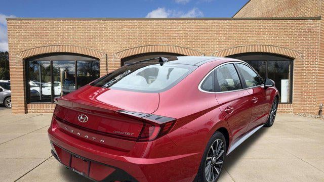 2021 Hyundai SONATA Limited