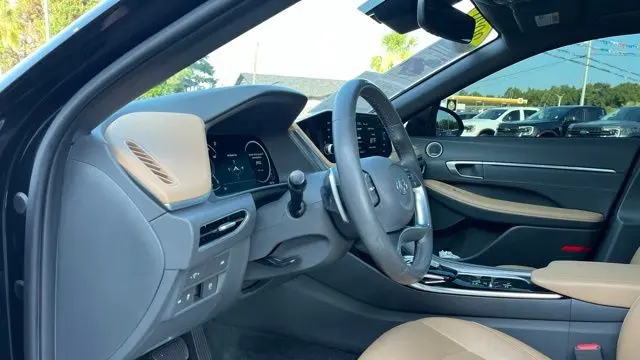 2020 Hyundai SONATA Limited