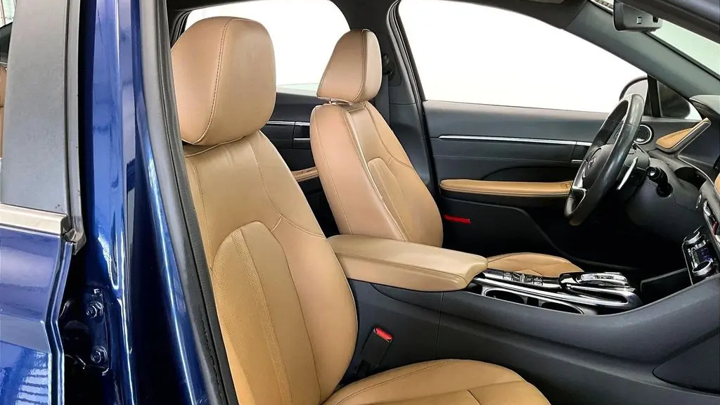 2021 Hyundai SONATA Limited