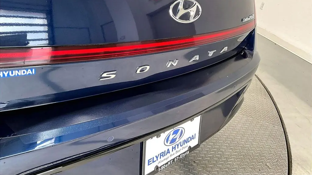 2021 Hyundai SONATA Limited