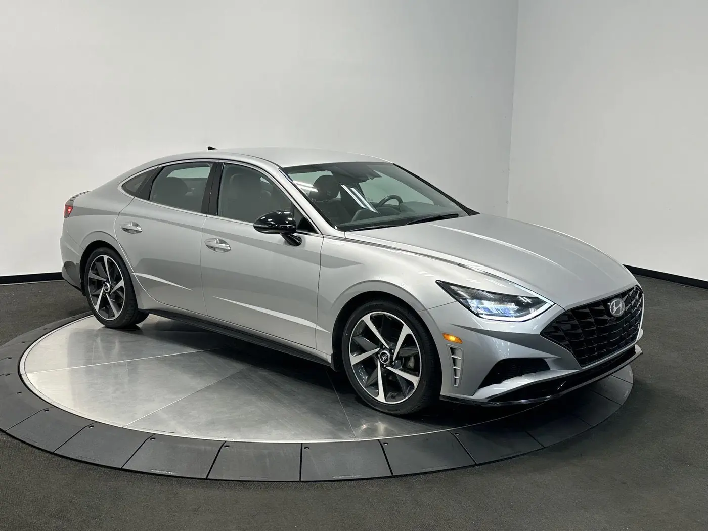 2021 Hyundai Sonata - $18,499