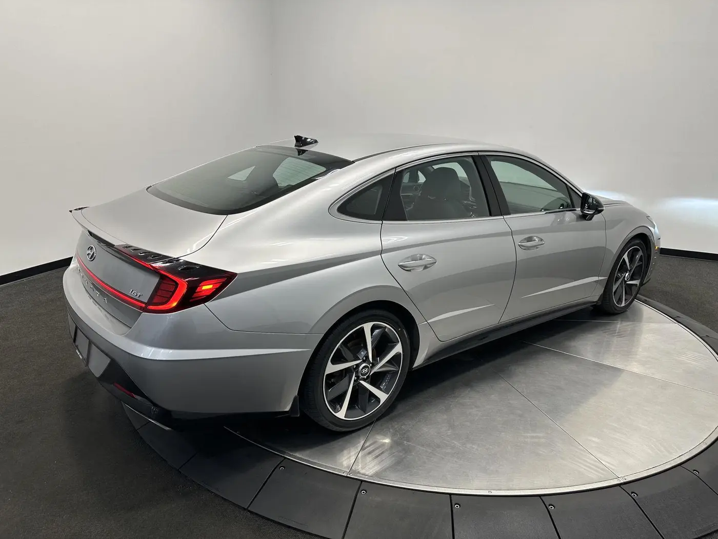 2021 Hyundai Sonata - $18,499