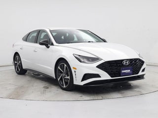 2021 Hyundai SONATA with Quartz White Exterior