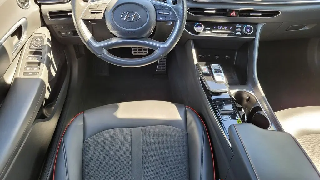 2022 Hyundai SONATA SEL Plus