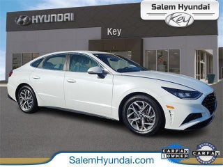 2021 Hyundai SONATA with Quartz White Exterior