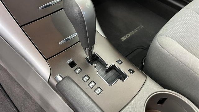 2010 Hyundai SONATA GLS