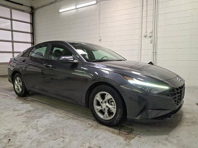2021 Hyundai Elantra SE 4DR Sedan