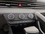 2022 Elantra Thumbnail 16