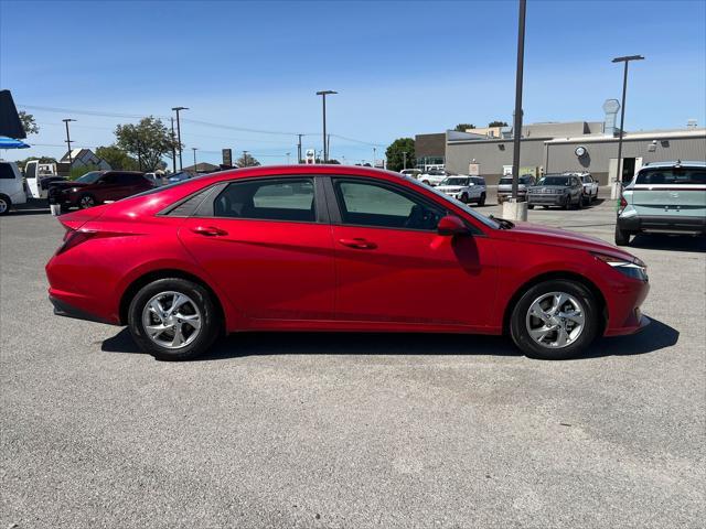 2022 Hyundai Elantra - $13,940